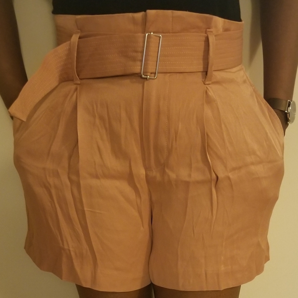 Gap high waisted belted shorts